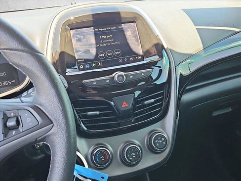 Certified 2021 Chevrolet Spark ACTIV FWD image 20