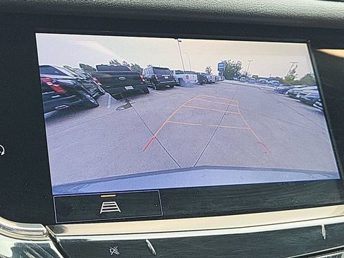 Used 2025 Cadillac XT6 Premium Luxury AWD/4WD image 21