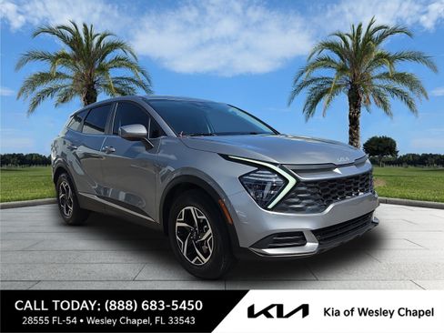 Certified 2025 Kia Sportage LX FWD image 1