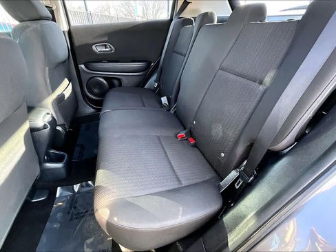 Used 2016 Honda HR-V LX image 21