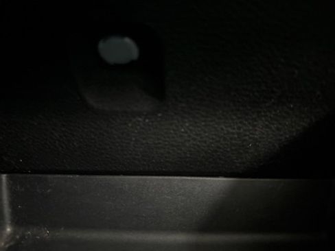 Used 2019 Toyota Tacoma SR image 30