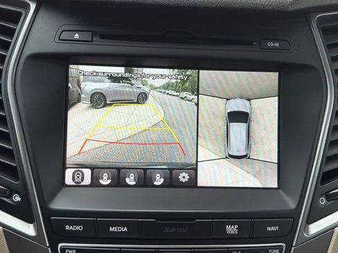 Used 2017 Hyundai Santa Fe Sport w/ 2.4L Tech Package 04 FWD image 10
