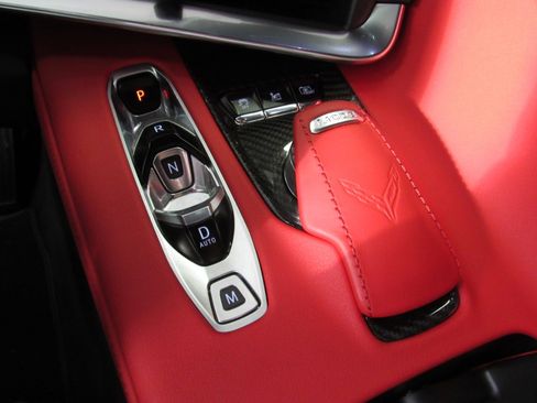 Used 2022 Chevrolet Corvette Stingray Preferred Cpe w/ Z51 Performance Package image 31