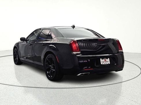 Used 2021 Chrysler 300 S image 7