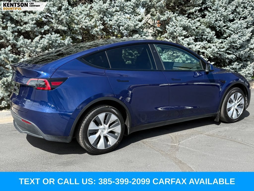 Used 2023 Tesla Model Y Long Range AWD/4WD image 9
