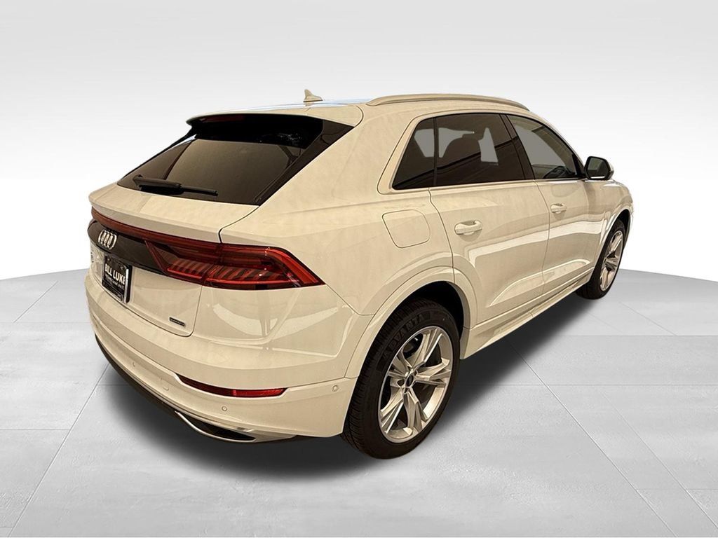 Used 2023 Audi Q8 Premium Plus w/ Premium Plus Package AWD/4WD image 10