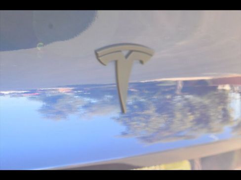 Used 2023 Tesla Model Y Performance image 52