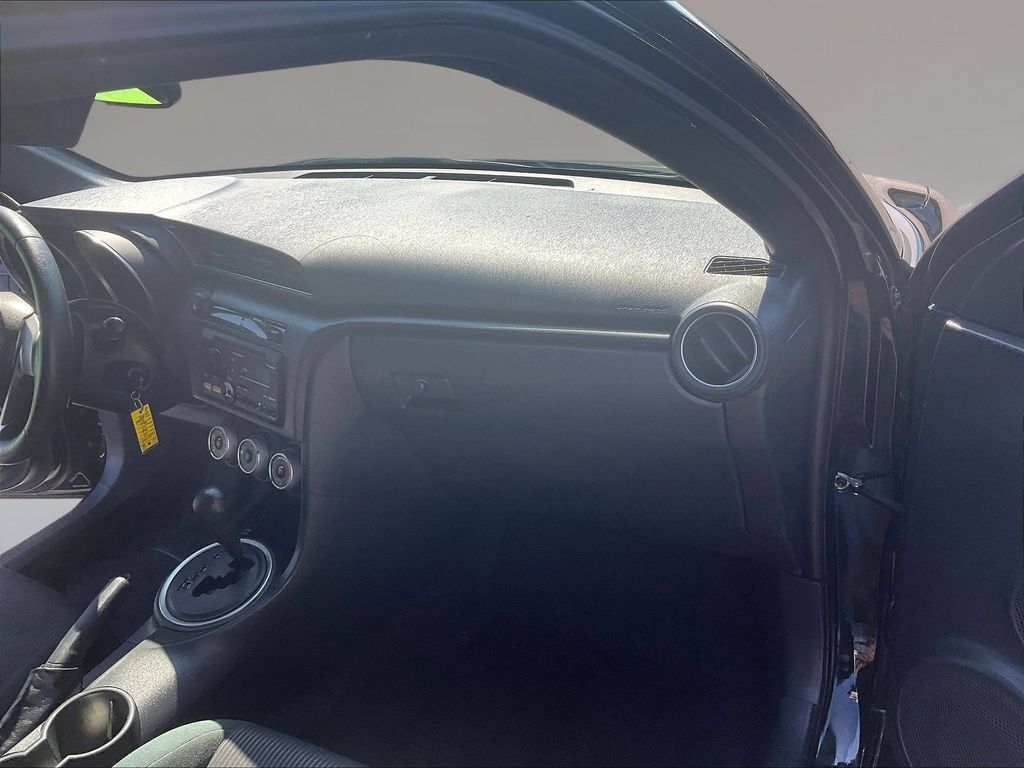 Used 2012 Scion tC FWD image 22