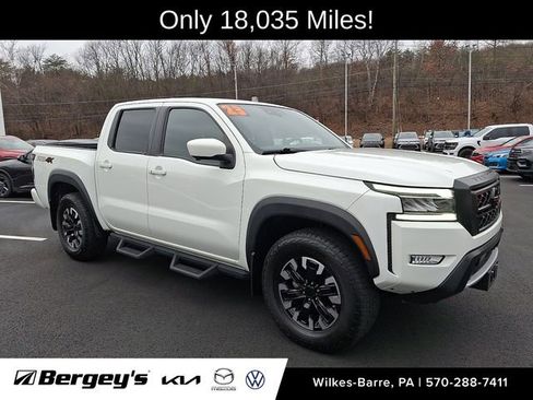 Used 2023 Nissan Frontier PRO-4X w/ Pro Convenience Package image 1