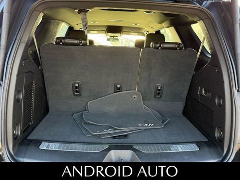 Used 2023 GMC Yukon Denali image 9