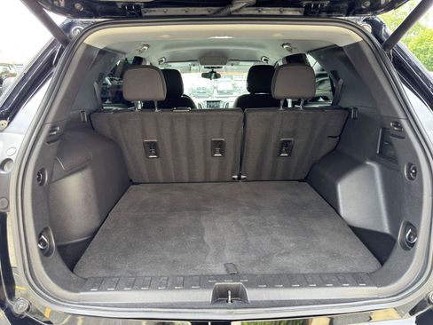 Used 2021 Chevrolet Equinox LT FWD image 31