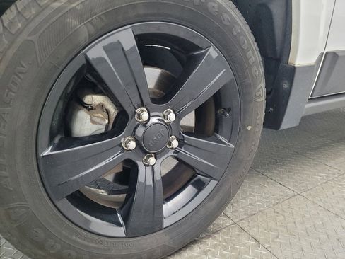 Used 2015 Jeep Patriot Sport w/ Power Value Group image 31