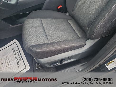Used 2025 Nissan Rogue SV AWD/4WD image 11