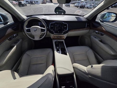 Used 2022 Volvo XC90 T8 Inscription Expression w/ Advanced Package AWD/4WD image 14