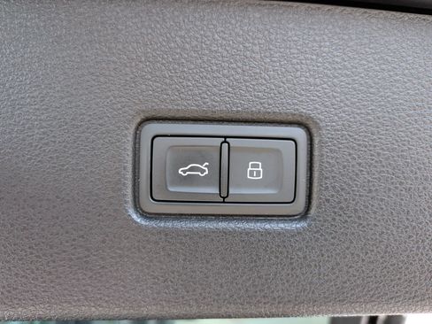 Certified 2023 Audi Q5 2.0T Premium Plus w/ Premium Plus Package image 43