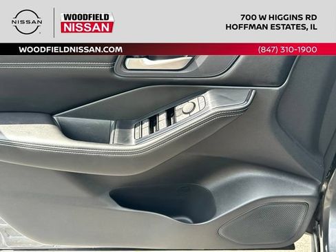 Certified 2023 Nissan Rogue SV w/ SV Premium B Package AWD/4WD image 20