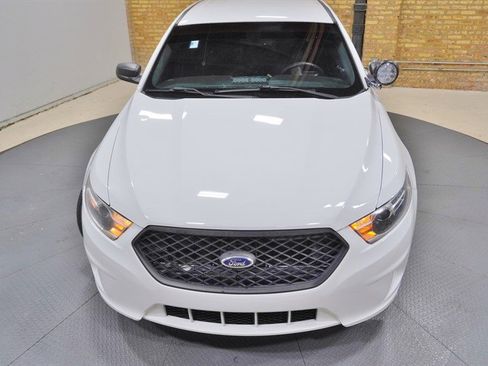 Used 2016 Ford Taurus Police Interceptor image 4