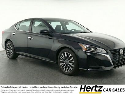 Used 2025 Nissan Altima 2.5 SV