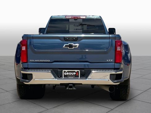Used 2026 Chevrolet Silverado 3500 LTZ w/ LTZ Texas Edition AWD/4WD image 5