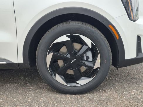 New 2026 Kia Sorento SX Prestige AWD/4WD image 17