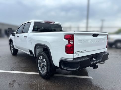 Used 2025 Chevrolet Silverado 2500 W/T w/ WT Convenience Package RWD image 2