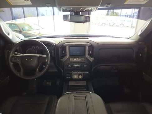 Used 2020 Chevrolet Silverado 1500 Custom Trail Boss w/ Custom Convenience Package AWD/4WD image 29