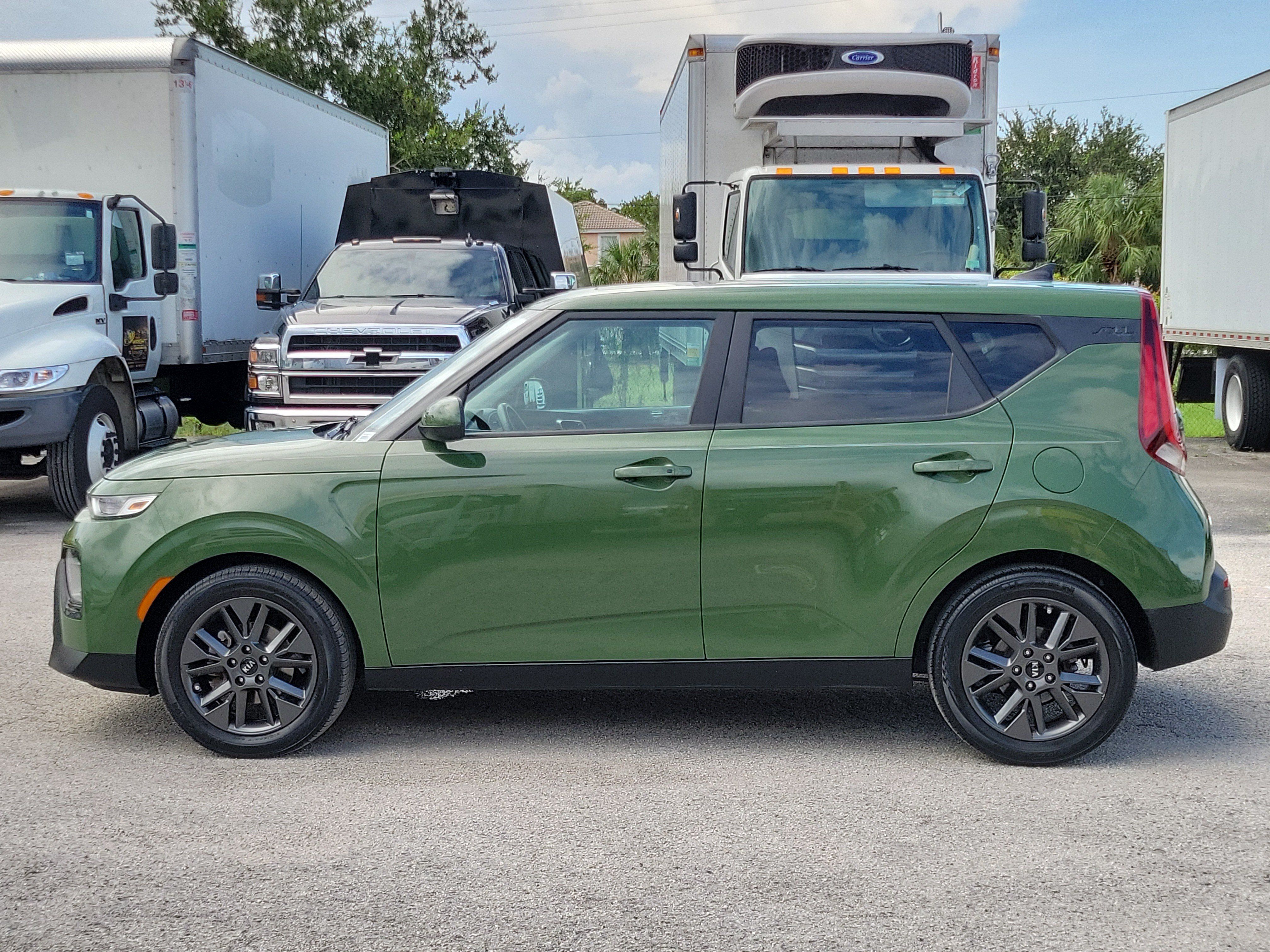 Used 2021 Kia Soul EX FWD image 6