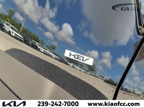 New 2026 Kia Sportage LX FWD image 10