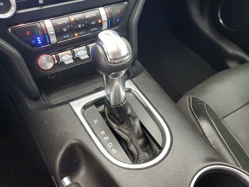 Used 2020 Ford Mustang Premium RWD image 26