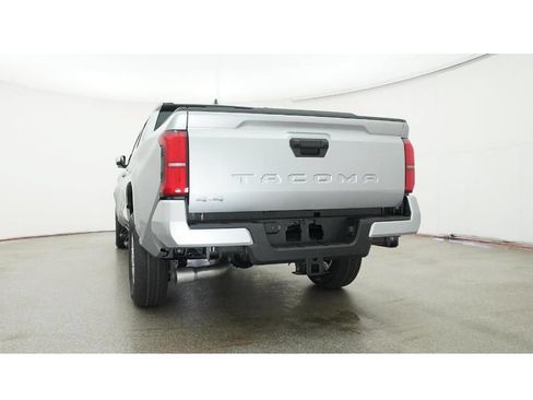 New 2026 Toyota Tacoma SR5 AWD/4WD image 22