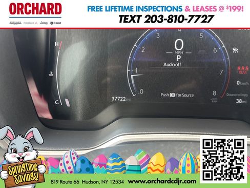 Used 2023 Toyota Corolla Cross XLE w/ Convenience Package AWD/4WD image 16