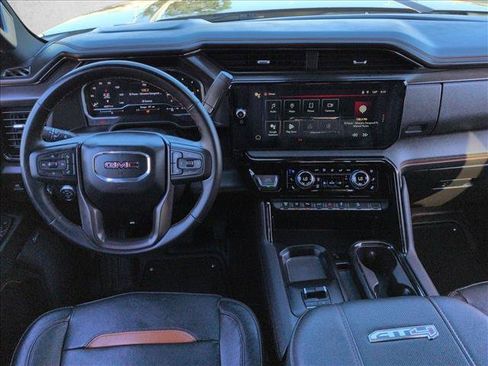 Used 2024 GMC Sierra 2500 AT4 w/ AT4 Premium Plus Package AWD/4WD image 24