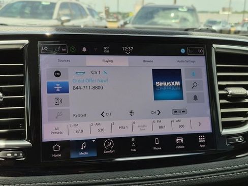 Used 2022 Chrysler Pacifica Limited FWD image 43
