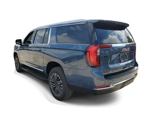 New 2026 GMC Yukon XL Elevation image 4