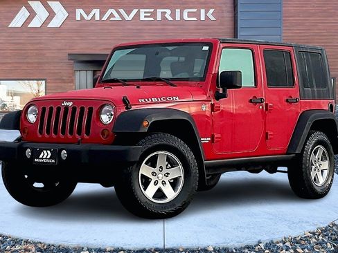 Used 2010 Jeep Wrangler Unlimited Rubicon image 3