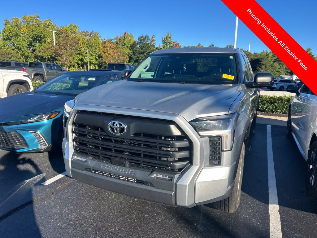 Used 2024 Toyota Tundra SR5 w/ SR5 Premium Package AWD/4WD image 10