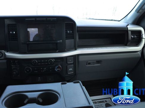 Used 2024 Ford F250 XL w/ XL Chrome Package AWD/4WD image 20