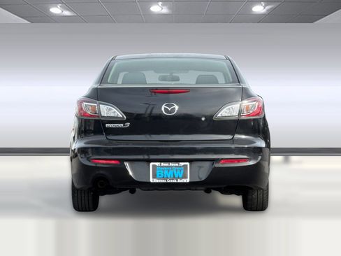 Used 2013 MAZDA MAZDA3 i SV image 9