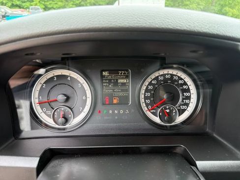 Used 2017 RAM 2500 SLT AWD/4WD image 16