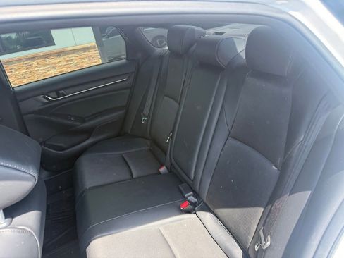 Used 2022 Honda Accord Sport image 4