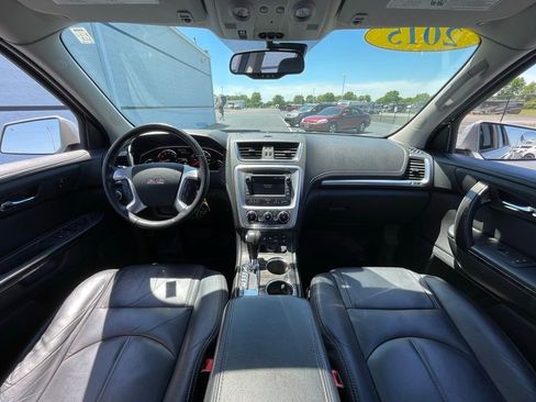 Used 2015 GMC Acadia SLT w/ Open Road Package FWD image 3