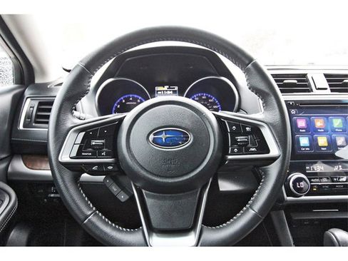 Used 2018 Subaru Outback 2.5i Limited image 14
