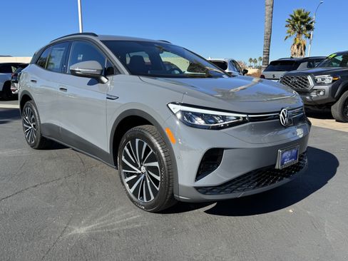 New 2026 Volkswagen ID.4 Pro image 2