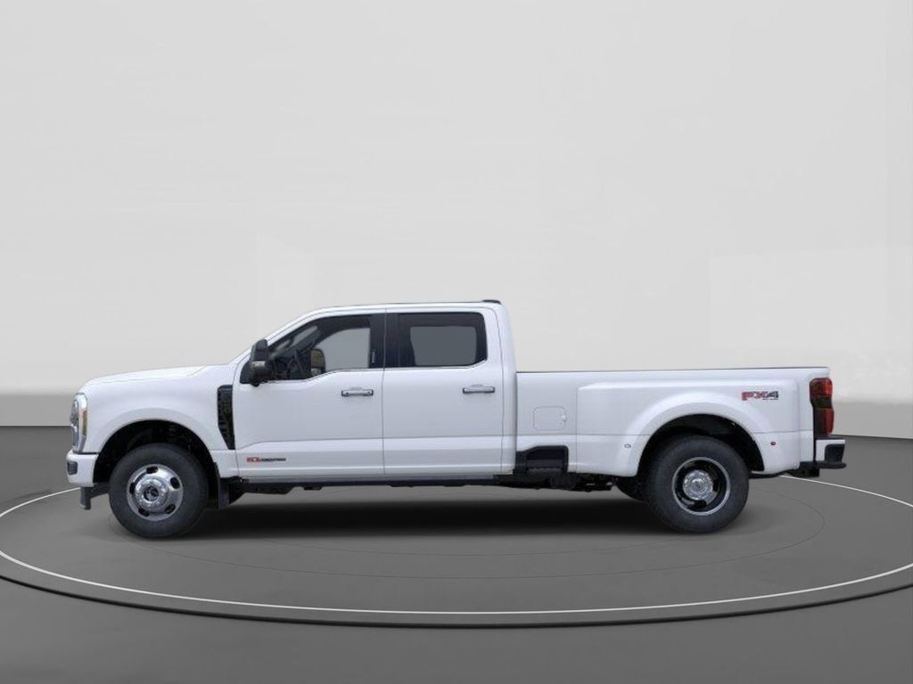 New 2026 Ford F350 Platinum AWD/4WD image 3