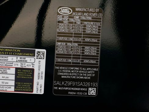 New 2025 Land Rover Range Rover SV AWD/4WD image 29