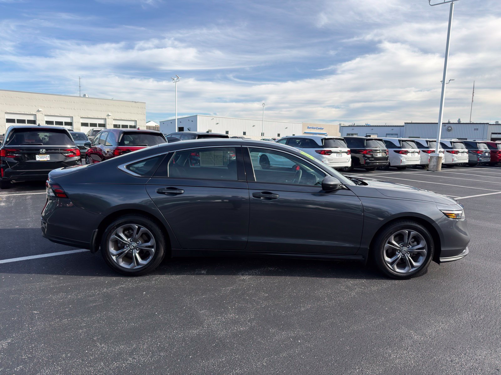 Used 2024 Honda Accord EX image 9