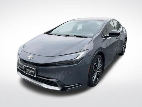 Used 2023 Toyota Prius XLE FWD image 12