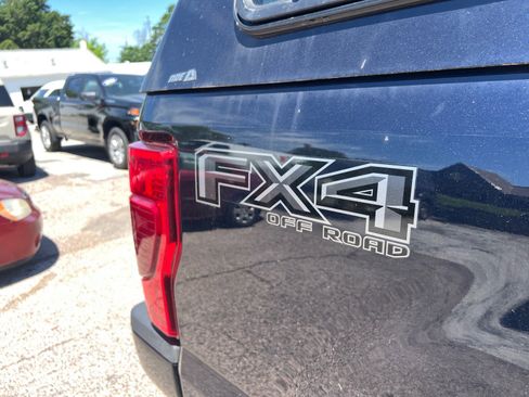 Used 2022 Ford F250 Lariat AWD/4WD image 6