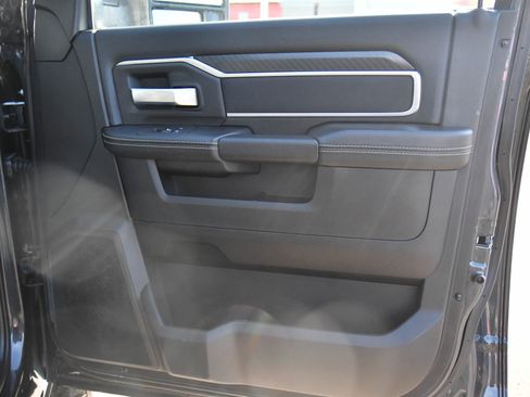 Used 2025 RAM 2500 Big Horn image 48