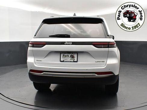 New 2026 Jeep Grand Cherokee Limited w/ Luxury Tech Group II image 2